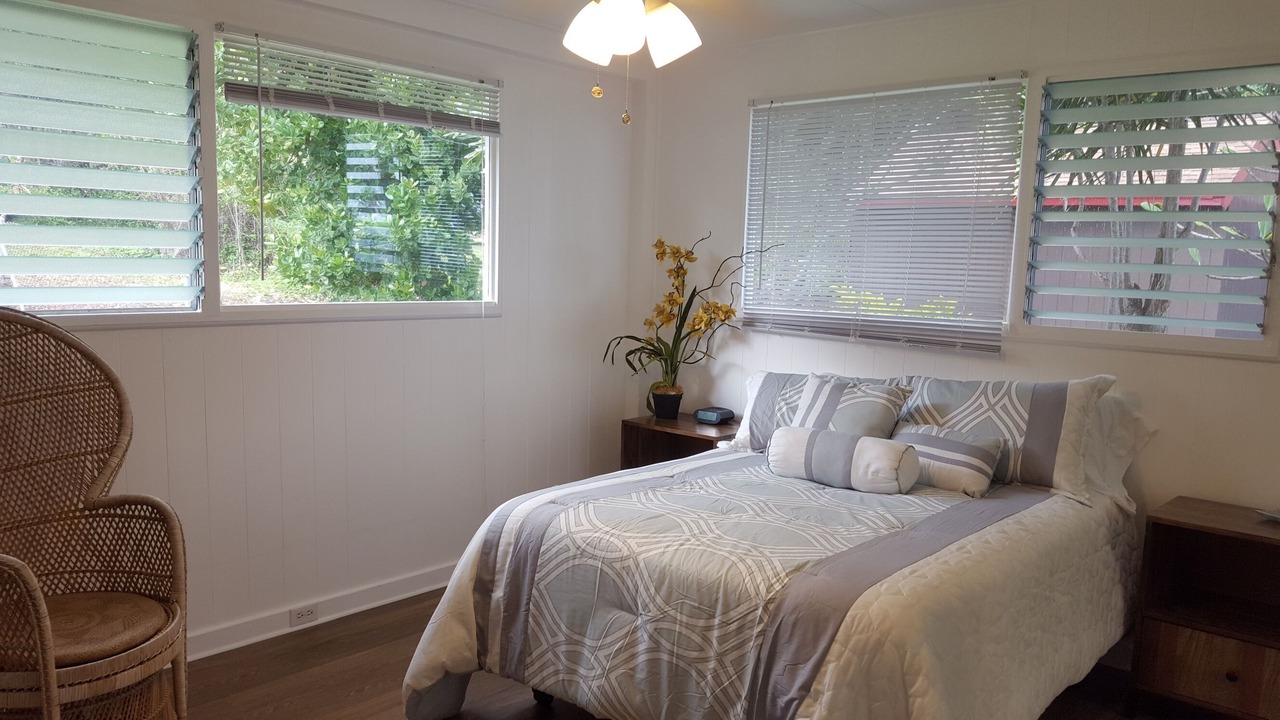 Photo of Bedroom in Ka'a'awa