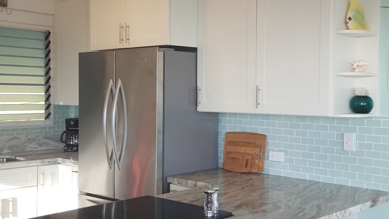 Photo of Kitchen in Ka'a'awa
