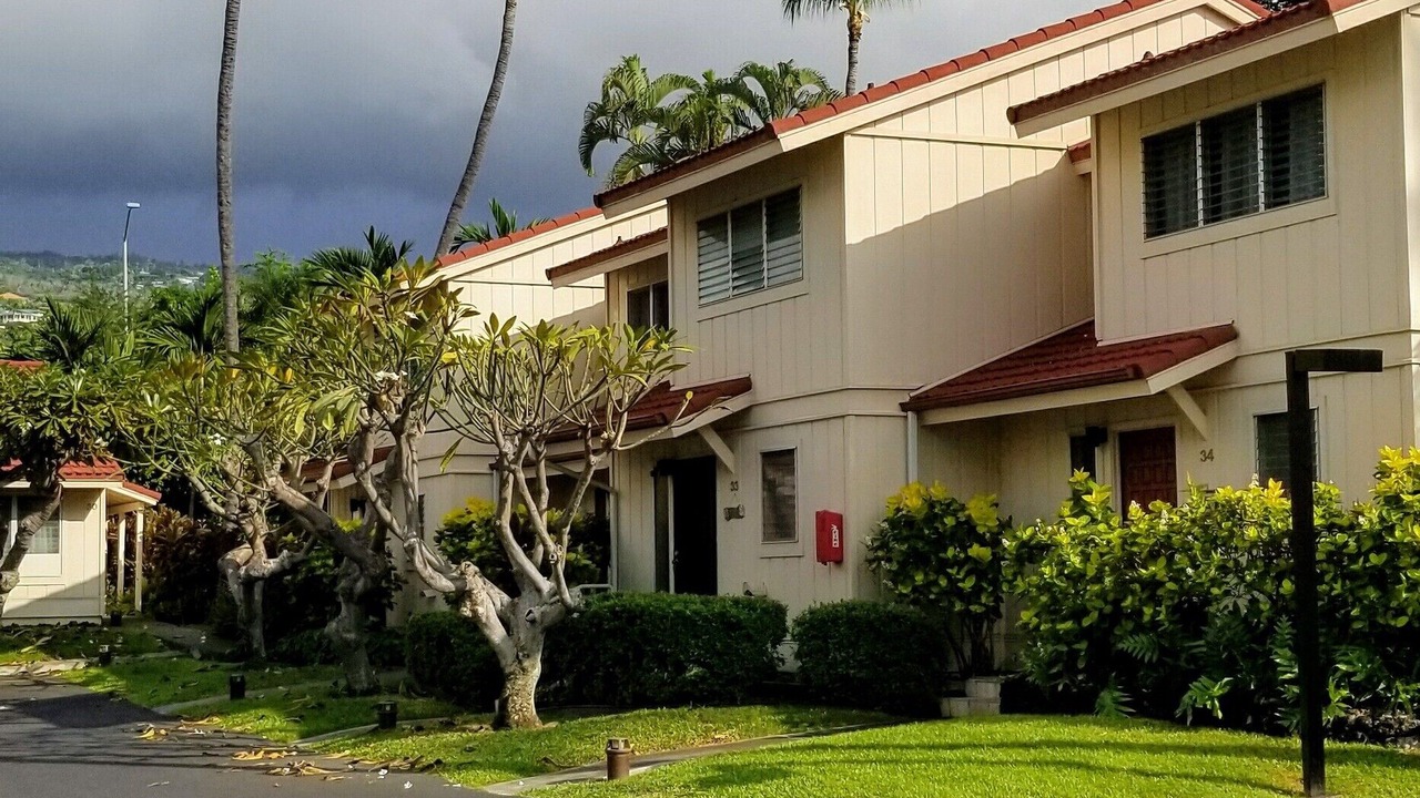 Photo of Outdoor in Kahaluu Bay