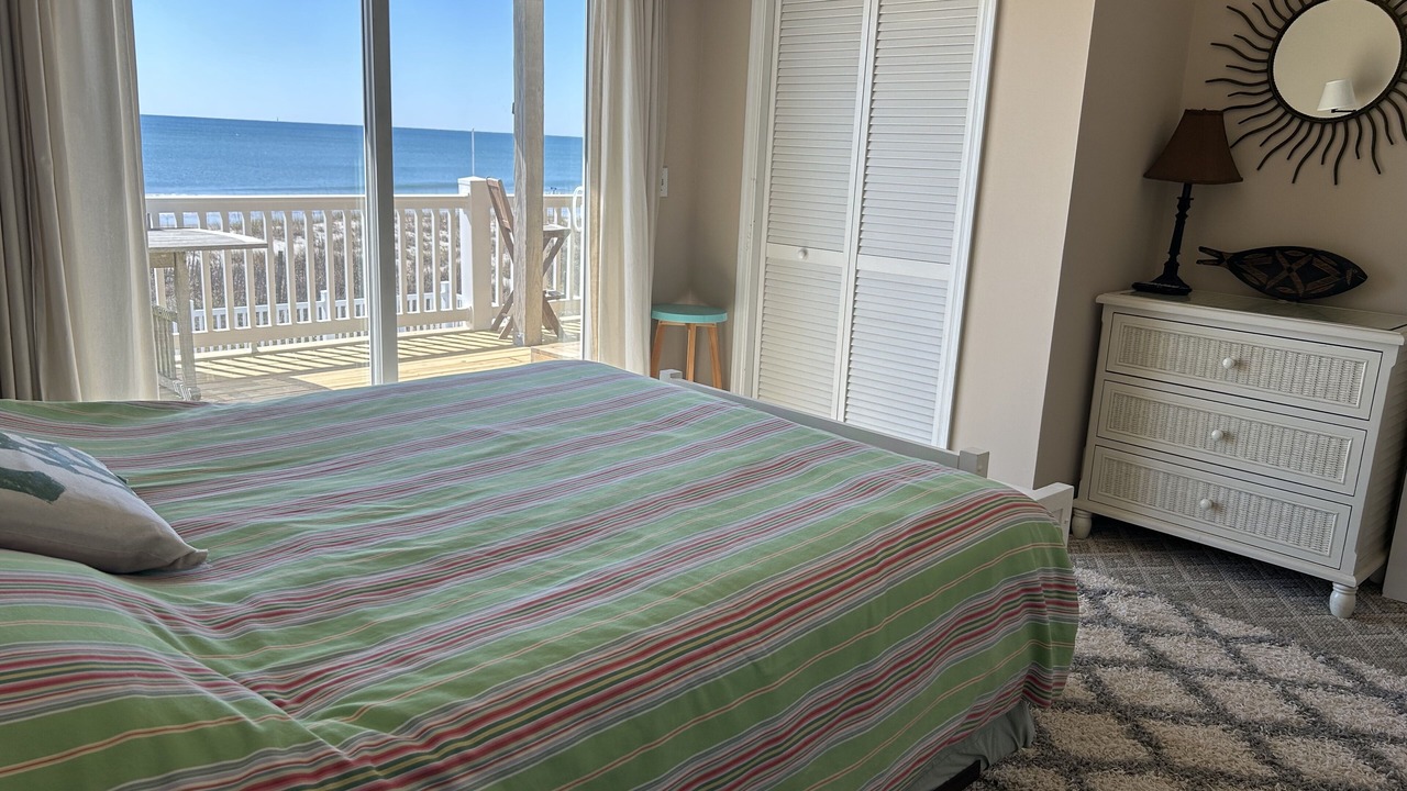 Photo of Bedroom in Emerald Isle