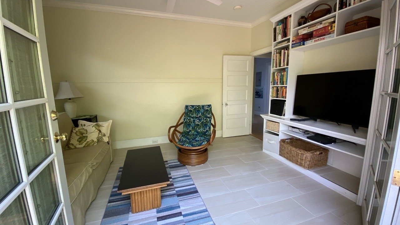 Photo of Others in Maunalani Heights