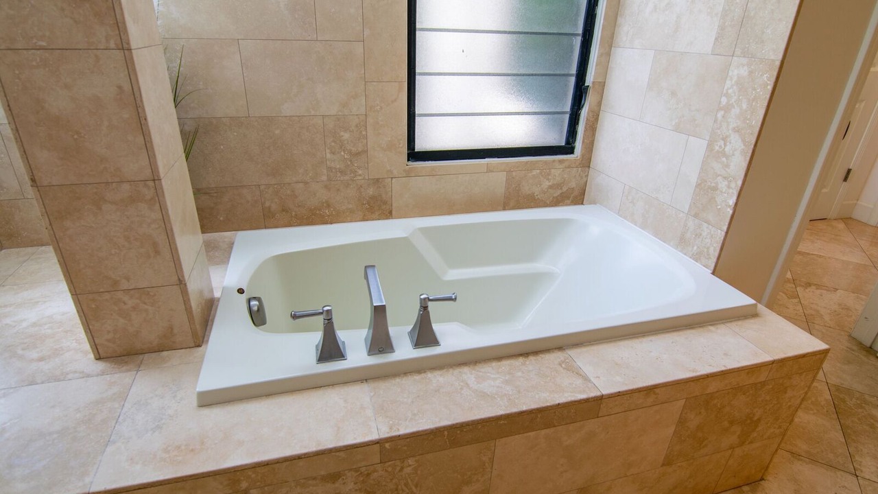 Photo of Bathroom in Napili