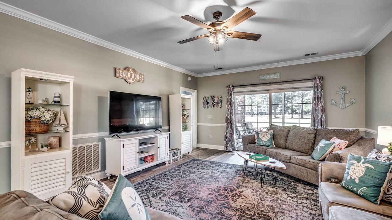 Photo of Livingroom in Central Myrtle Beach