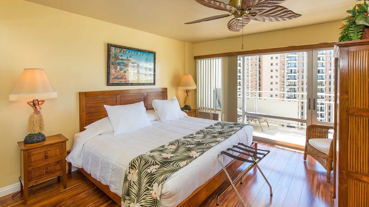 Photo of Bedroom in Waikiki