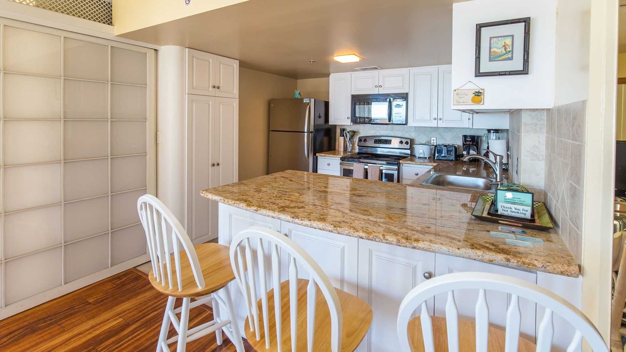 Photo of Kitchen in Waikiki