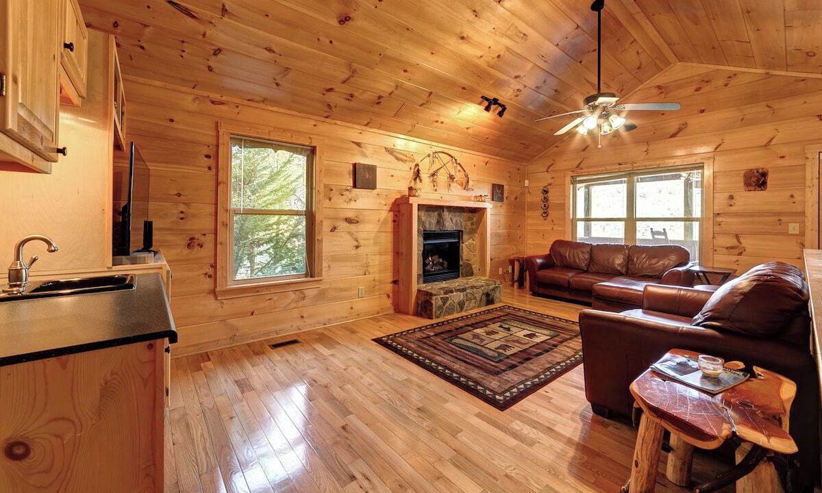 Photo of Bedroom in Helen