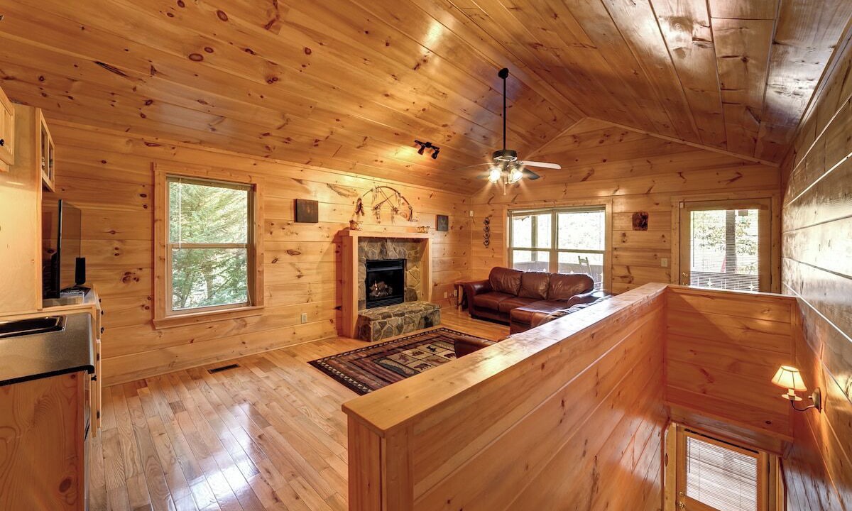 Photo of Bedroom in Helen