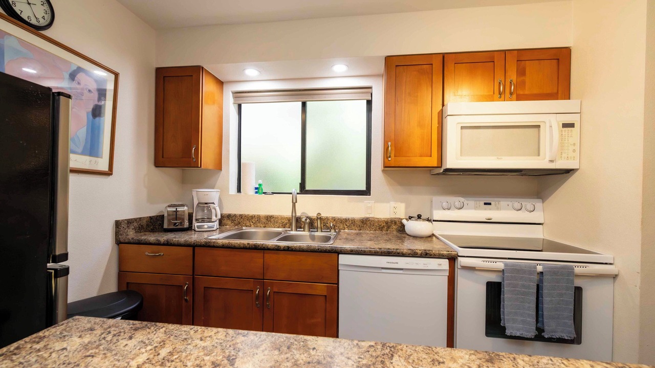 Photo of Kitchen in Maalaea