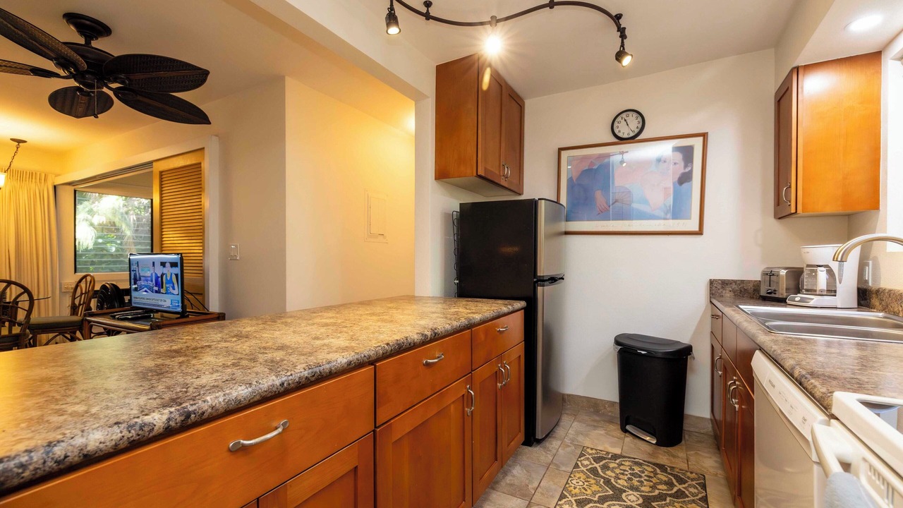 Photo of Kitchen in Maalaea