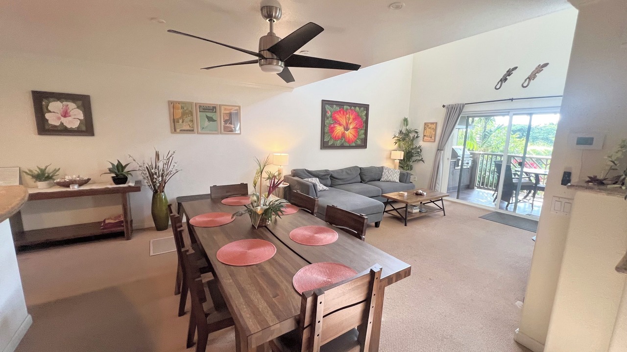 Photo of Livingroom in Waikoloa