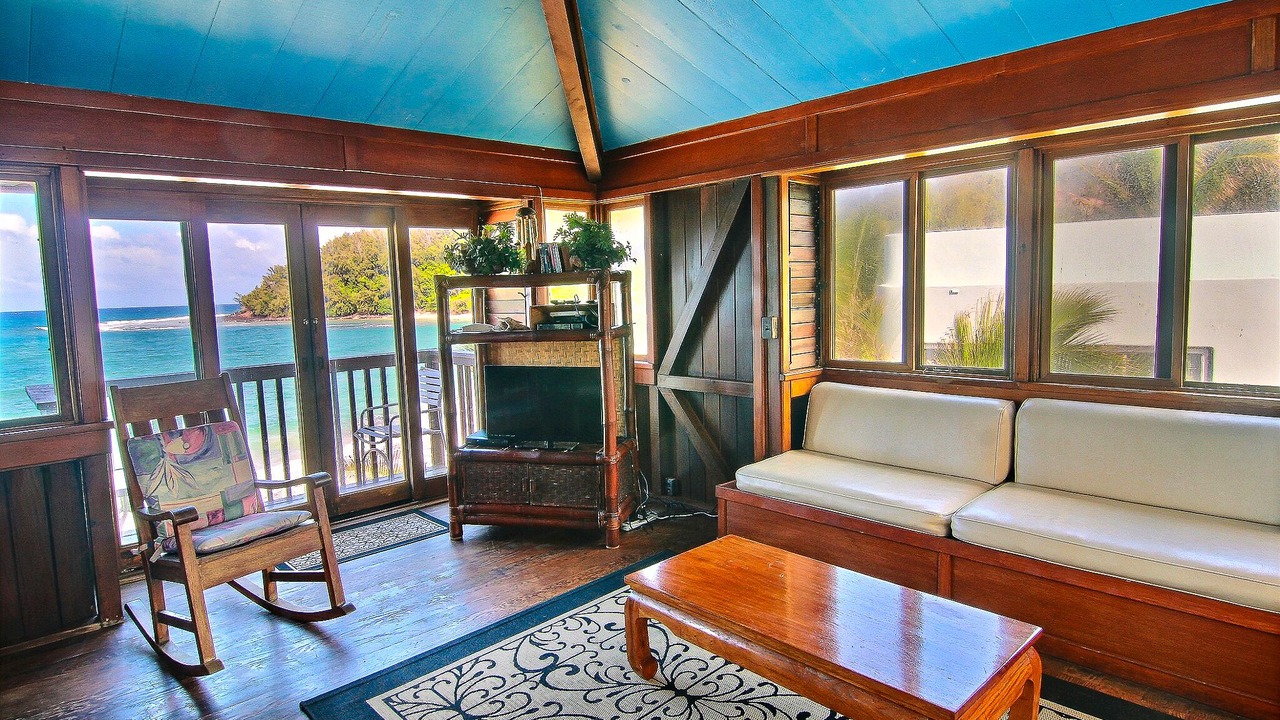 Photo of Livingroom in Kilauea