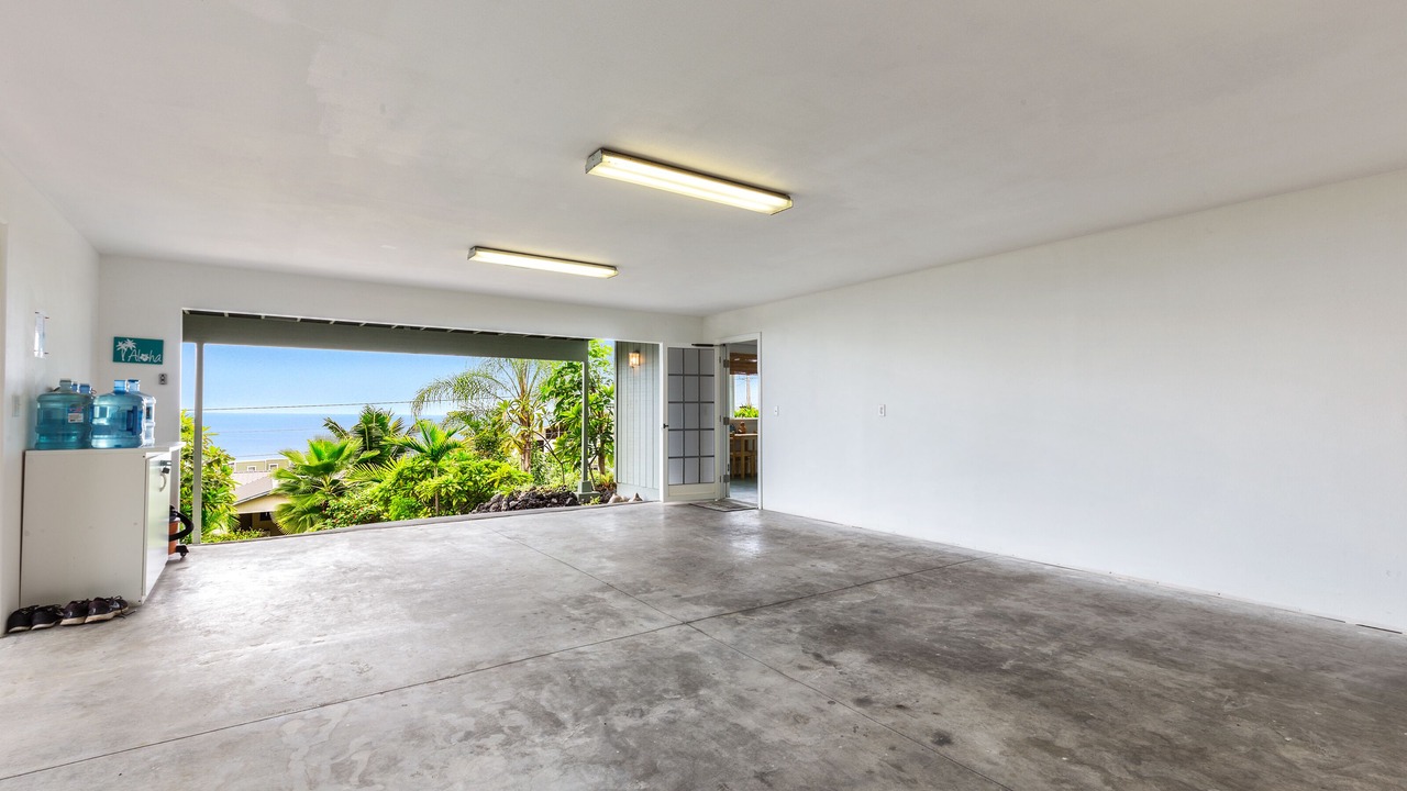 Photo of Outdoor in Kona Paradise
