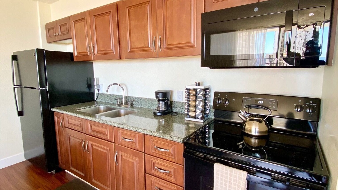 Photo of Kitchen in Waikiki