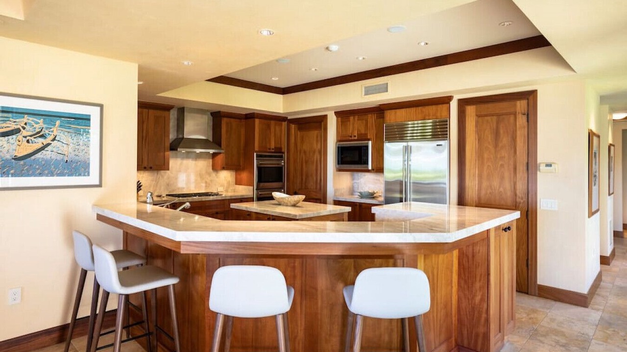 Photo of Kitchen in Kaupulehu