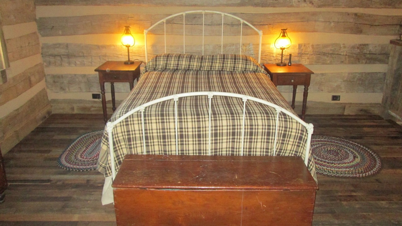 Photo of Bedroom in Weaverville