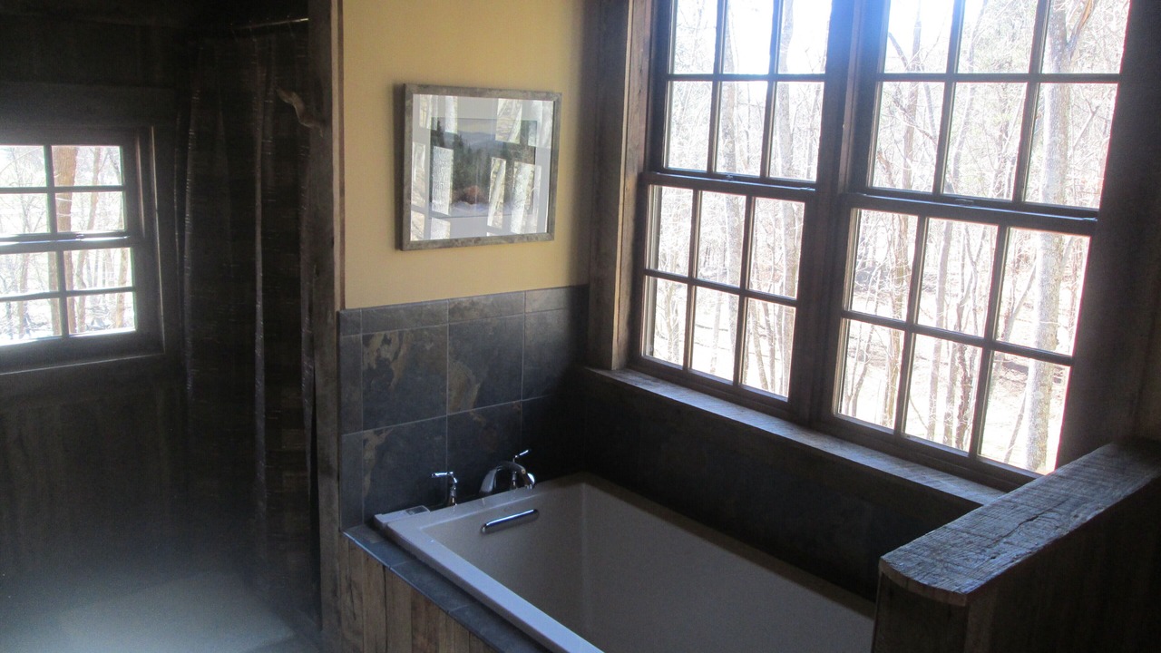 Photo of Bathroom in Weaverville