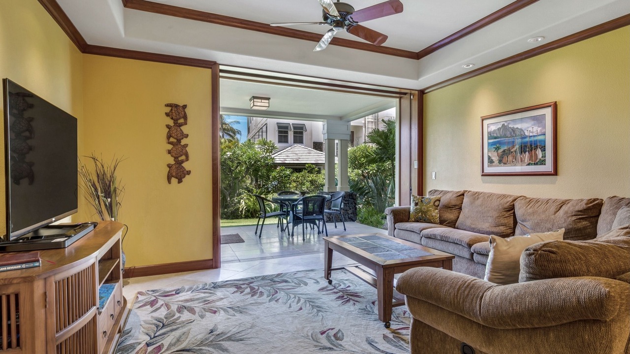 Photo of Livingroom in Waikoloa