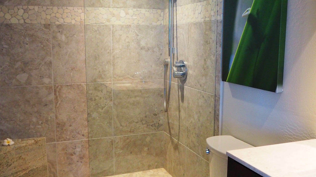Photo of Bathroom in Maalaea