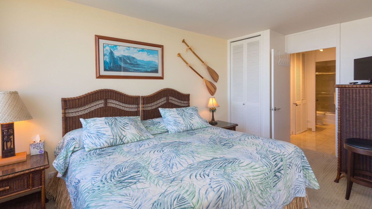 Photo of Bedroom in Waikiki