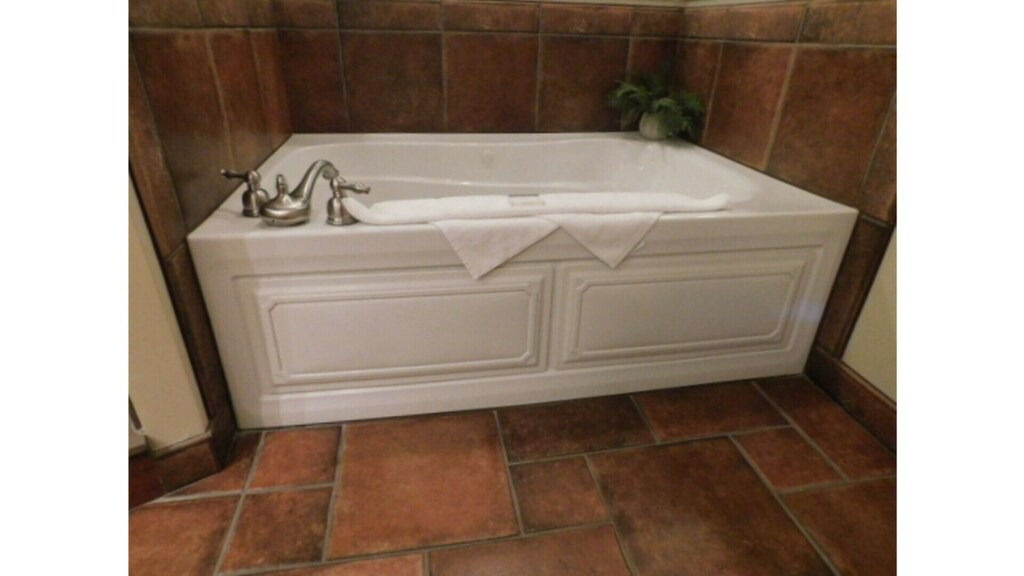 Photo of Bathroom in Windy Hill