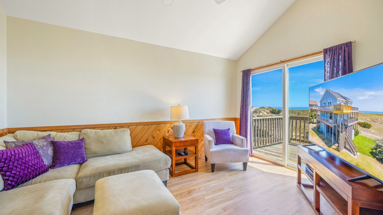 Photo of Bedroom in Waves