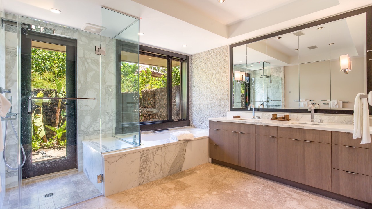 Photo of Bathroom in Kamuela