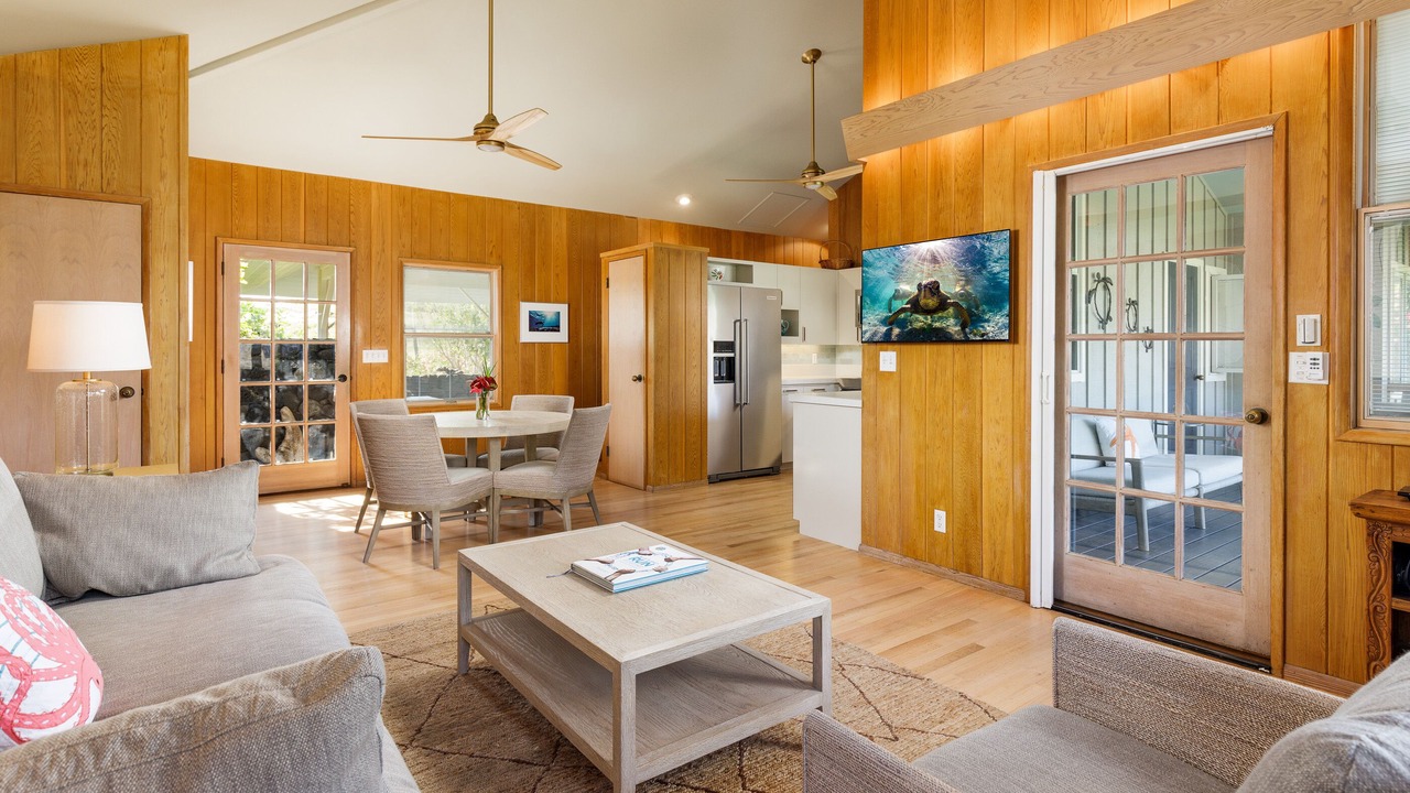 Photo of Livingroom in Puako