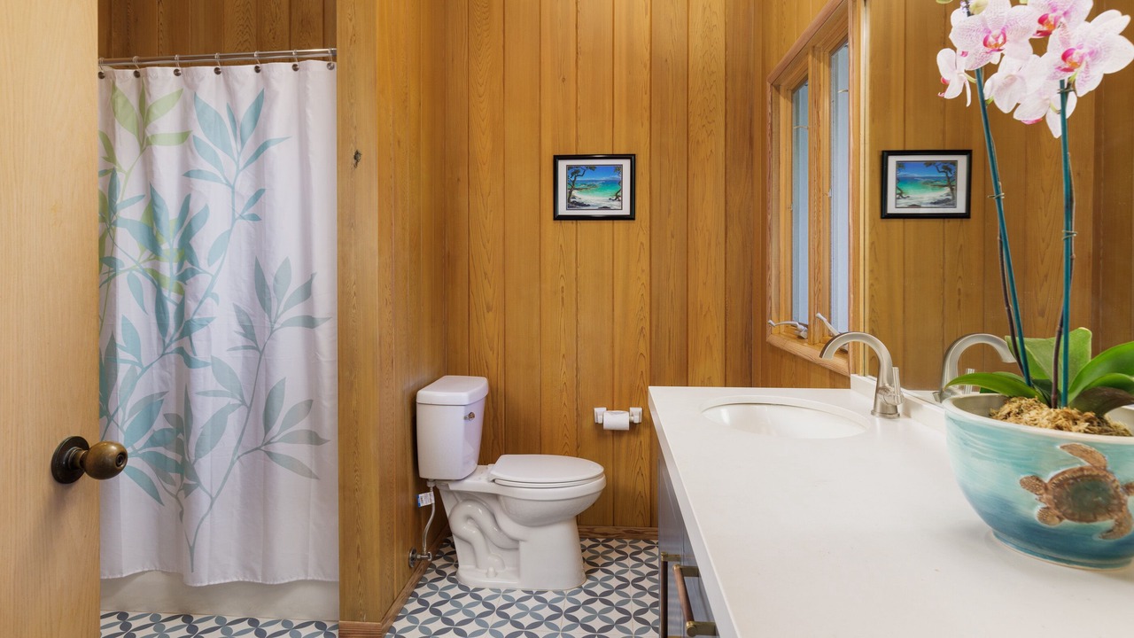 Photo of Bathroom in Puako