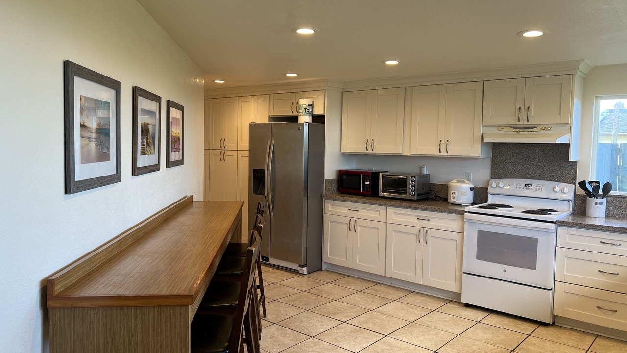 Photo of Kitchen in Kalama Tract
