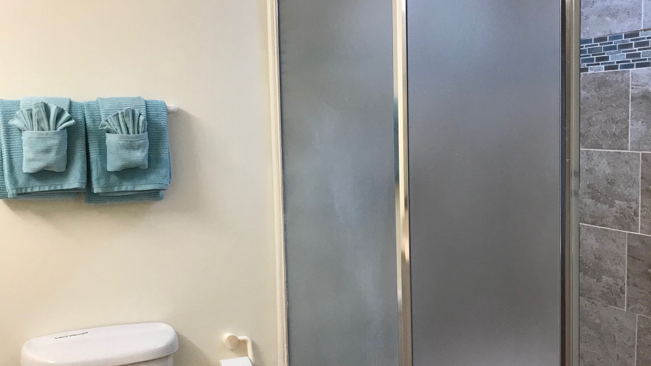 Photo of Bathroom in Kalama Tract