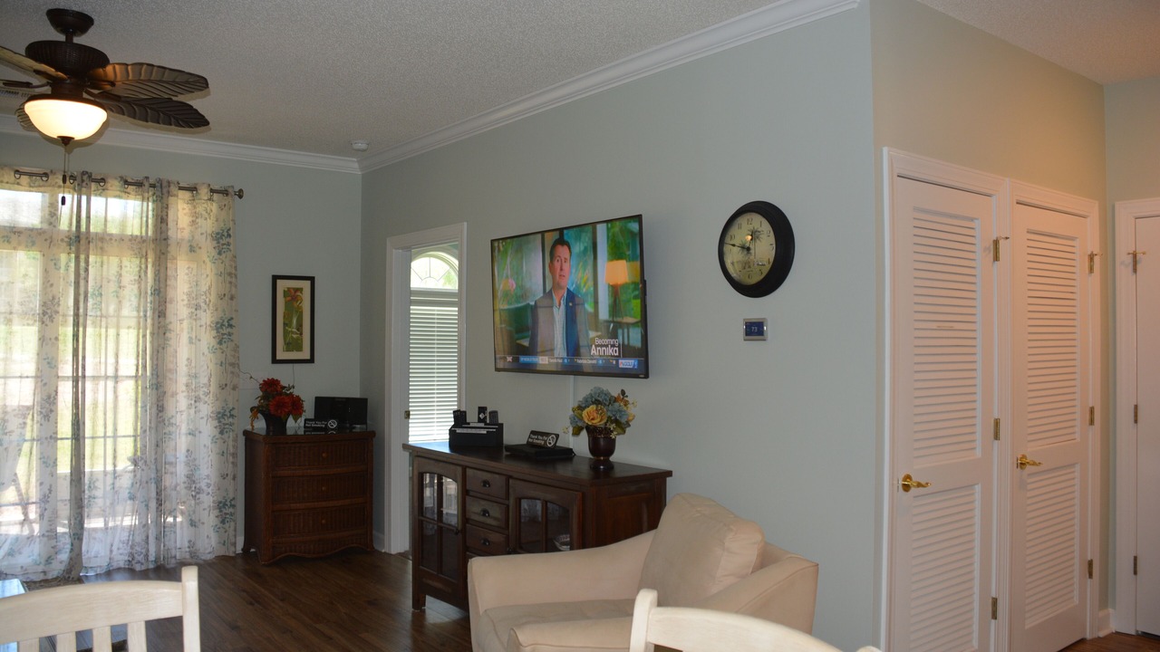 Photo of Livingroom in North Myrtle Beach