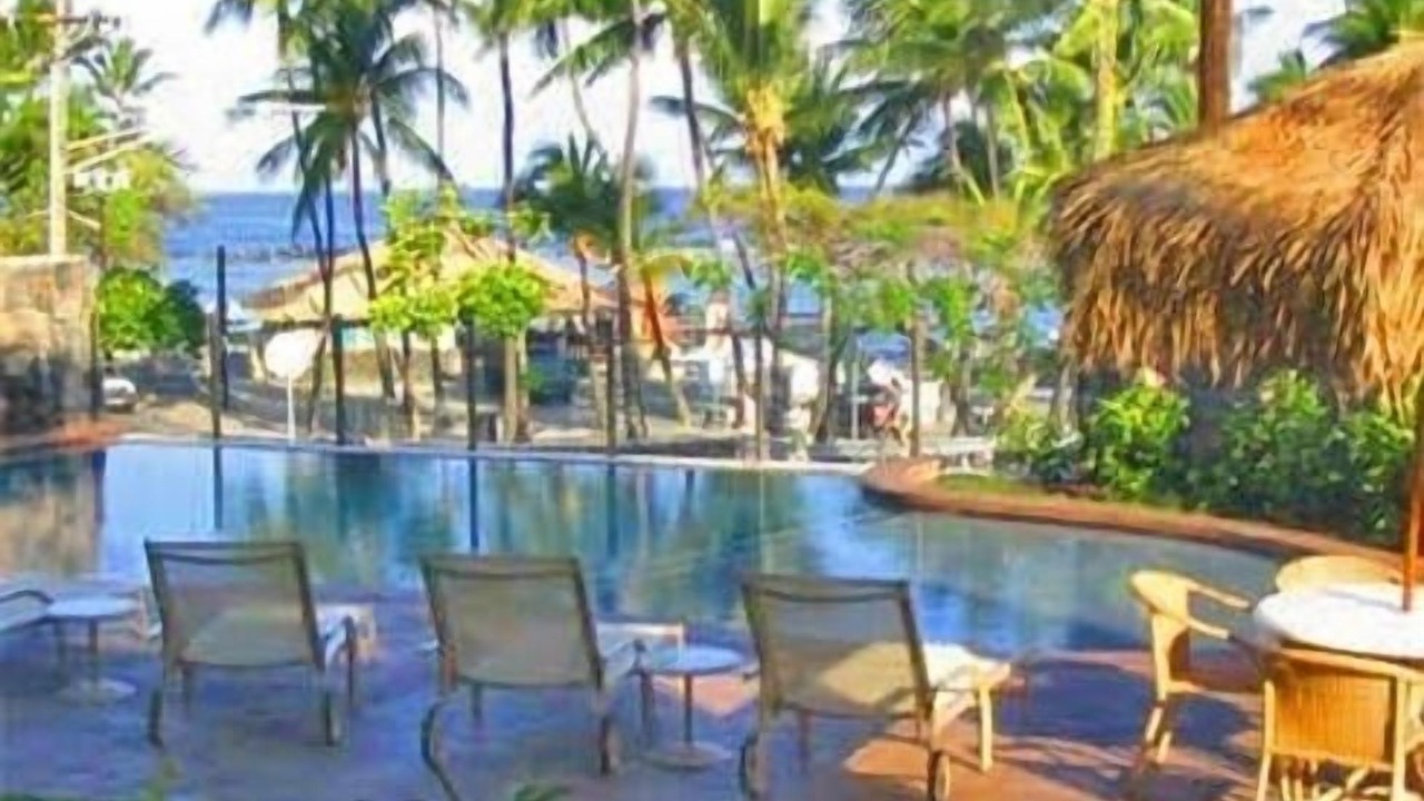 Photo of Others in Kahaluu Bay