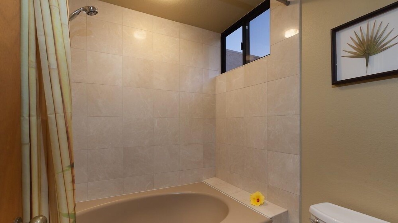 Photo of Bathroom in Waikoloa