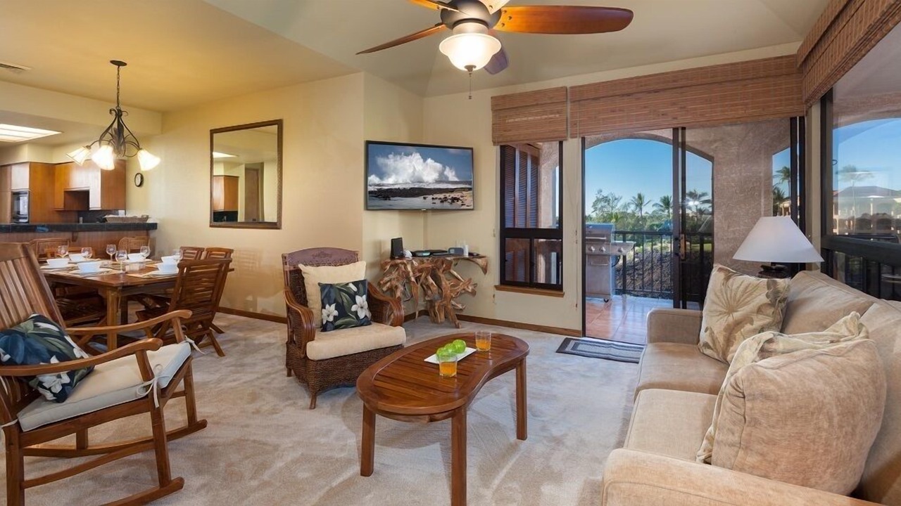 Photo of Livingroom in Waikoloa