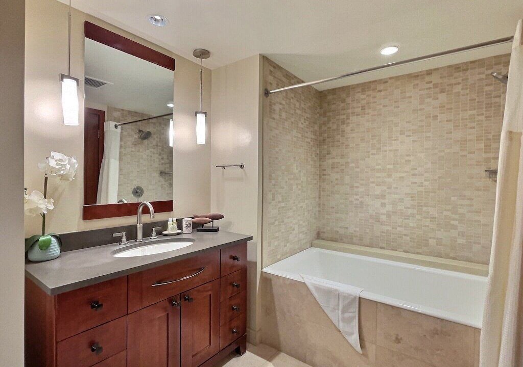 Photo of Bathroom in Ko Olina