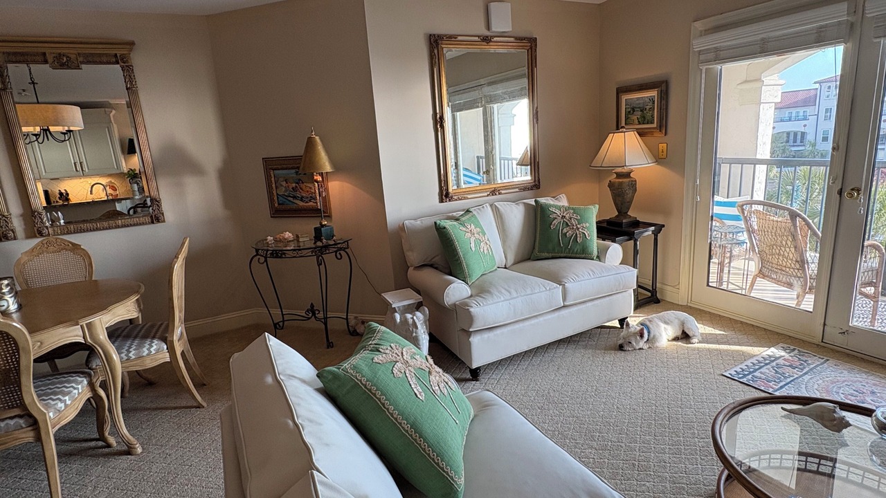 Photo of Livingroom in North Topsail Beach