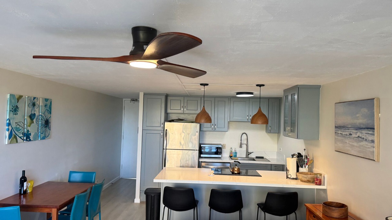 Photo of Kitchen in Mokuleia