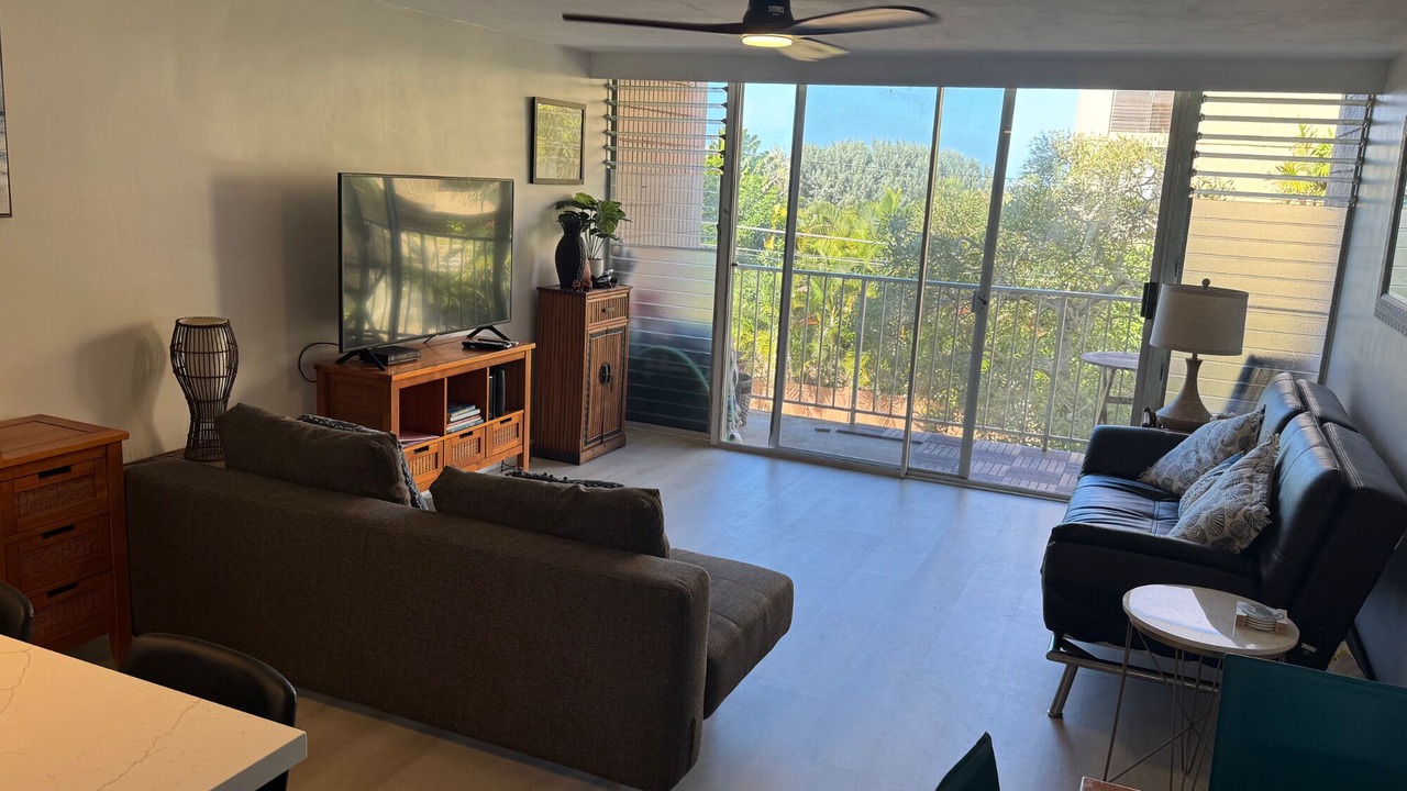Photo of Livingroom in Mokuleia