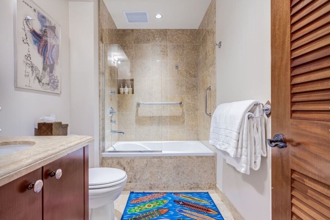 Photo of Bathroom in Wailea