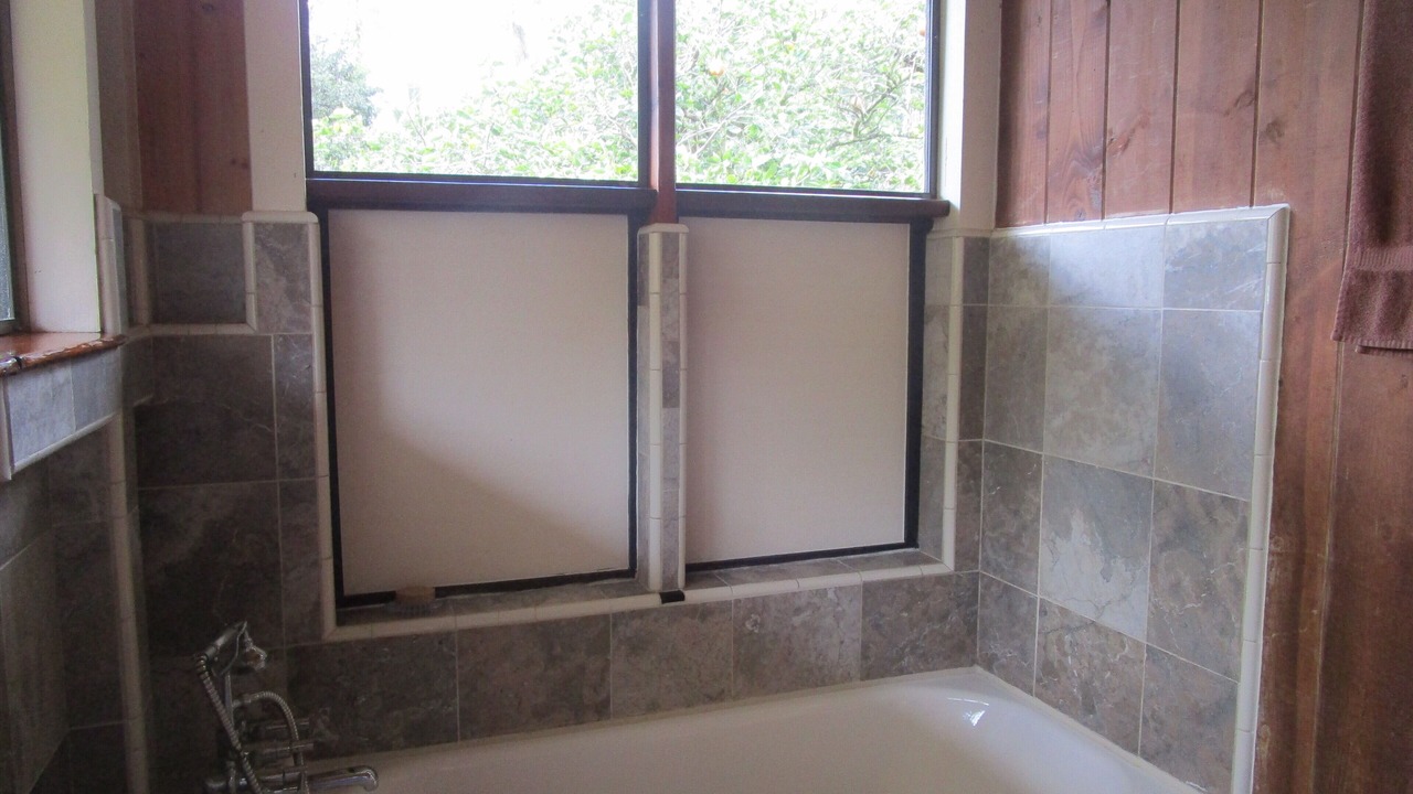 Photo of Bathroom in Kehena