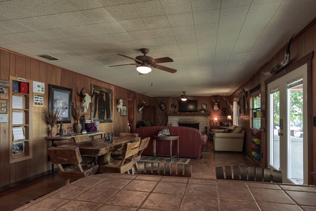 Photo of Others in Bandera