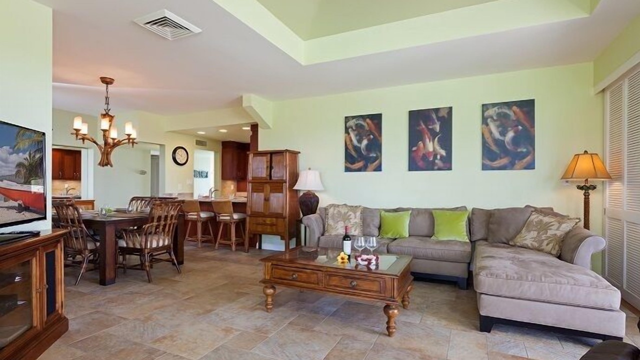 Photo of Livingroom in Waikoloa