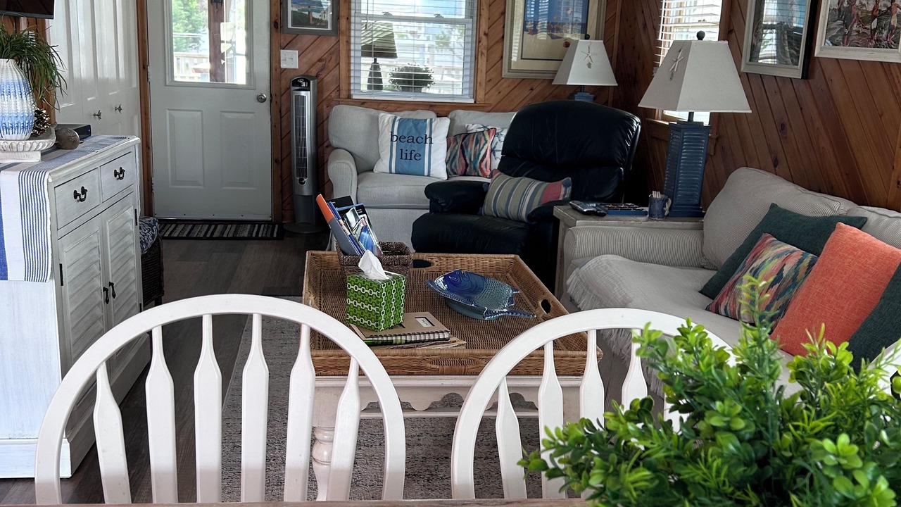 Photo of Livingroom in Kill Devil Hills