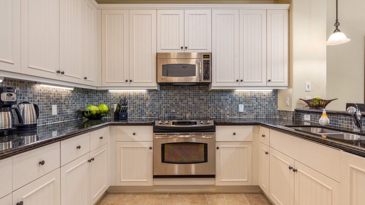 Photo of Kitchen in Kulalani