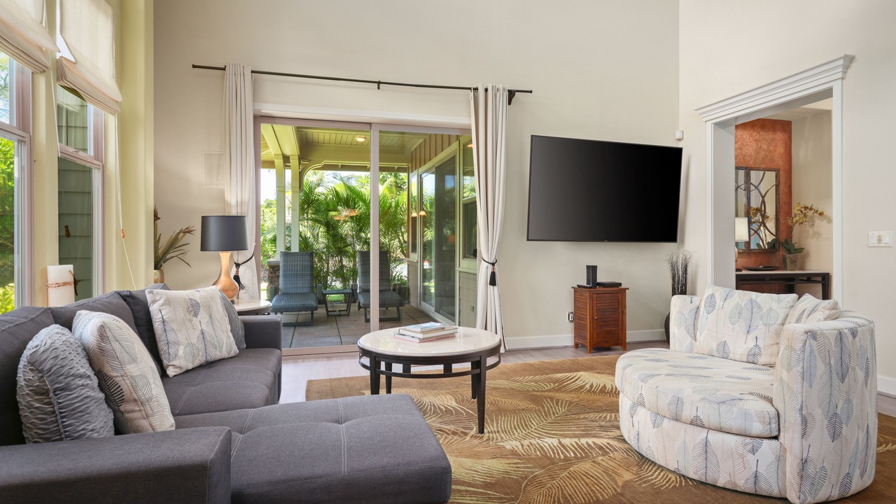 Photo of Livingroom in Kulalani