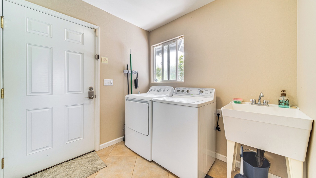 Photo of Bedroom in Hilo