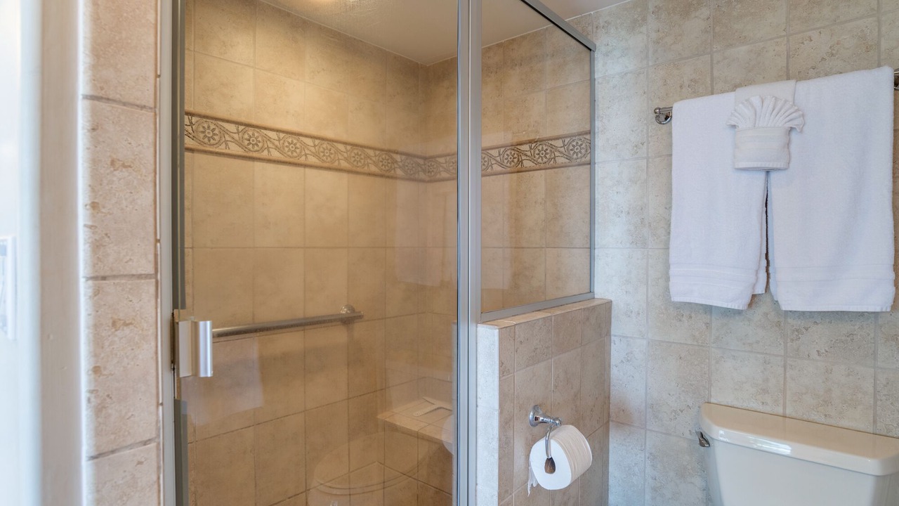 Photo of Bathroom in Honokowai