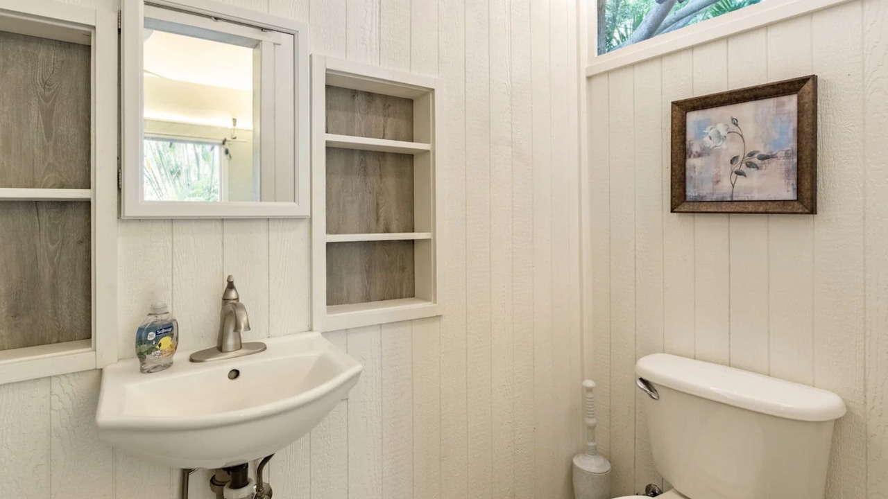 Photo of Bathroom in Honaunau-Napoopoo