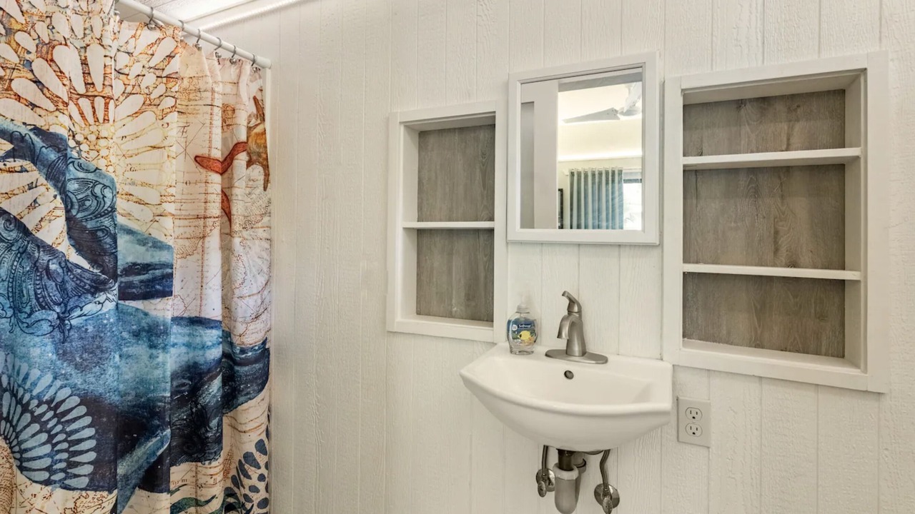 Photo of Bathroom in Honaunau-Napoopoo