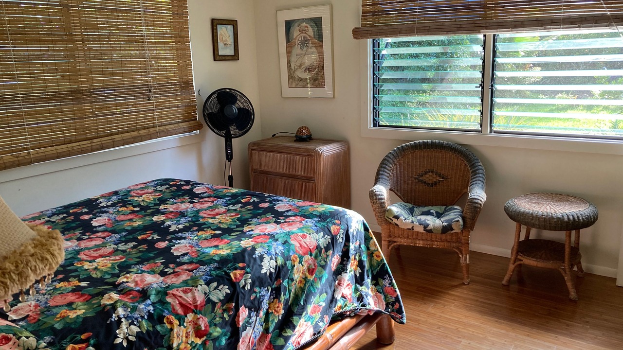 Photo of Bedroom in Keaau